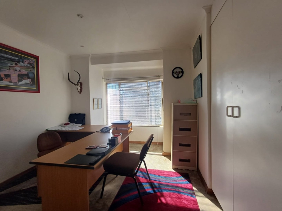 3 Bedroom Property for Sale in La Hoff North West